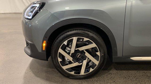 Photo of 2025 Smoke Green MINI Countryman