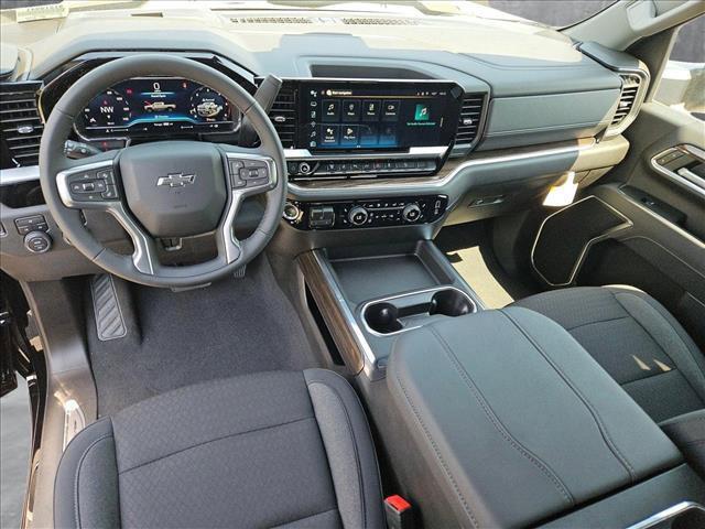 Photo of 2025 Black Chevrolet Silverado 2500