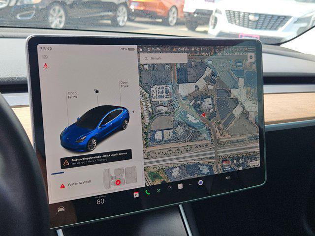 Photo of 2020 Deep Blue Metallic Tesla Model 3
