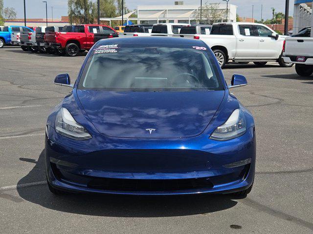 Photo of 2020 Deep Blue Metallic Tesla Model 3