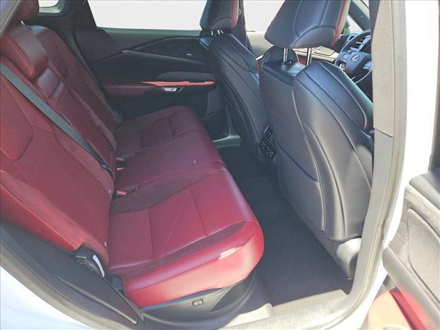 Photo of 2024 Ultra White Lexus RX 500h