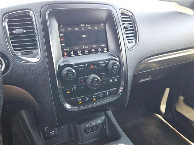 Photo of 2018 Granite Clearcoat Dodge Durango