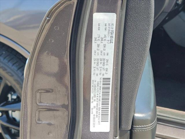 Photo of 2018 Granite Clearcoat Dodge Durango