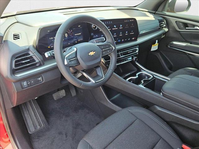 Photo of 2025 Radiant Red Tintcoat Chevrolet Traverse