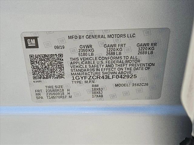Photo of 2020 Radiant Silver Metallic Cadillac XT4
