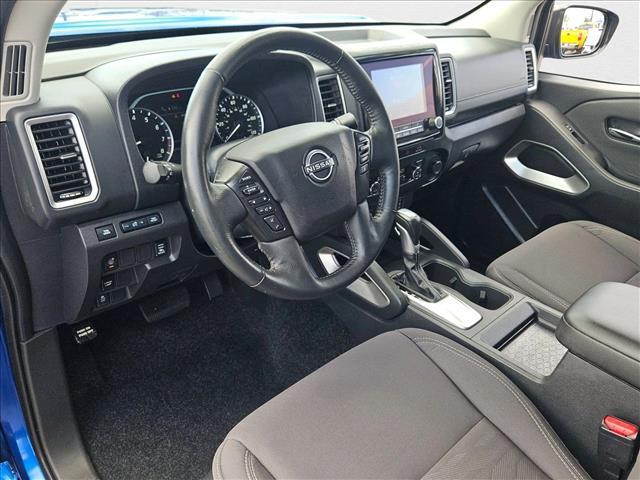 Photo of 2024 Bluestone Pearl Nissan Frontier