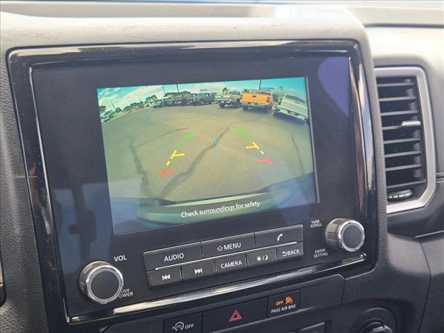 Photo of 2024 Bluestone Pearl Nissan Frontier