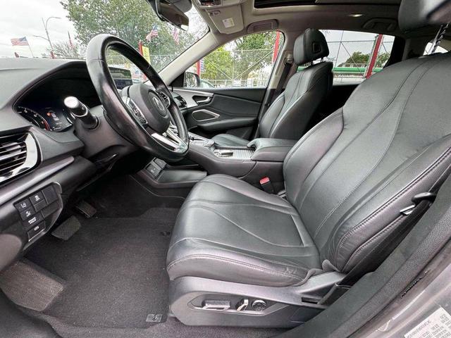 Photo of 2021 Gray Acura RDX