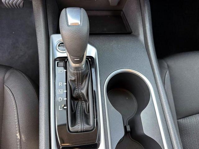 Photo of 2022 Scarlet Ember Nissan Altima