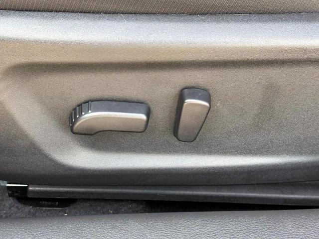 Photo of 2022 Scarlet Ember Nissan Altima