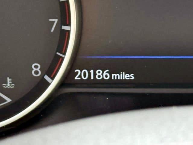 Photo of 2019 Magnetic Black Nissan Murano
