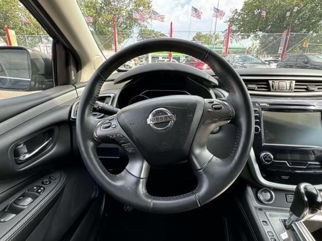 Photo of 2019 Magnetic Black Nissan Murano