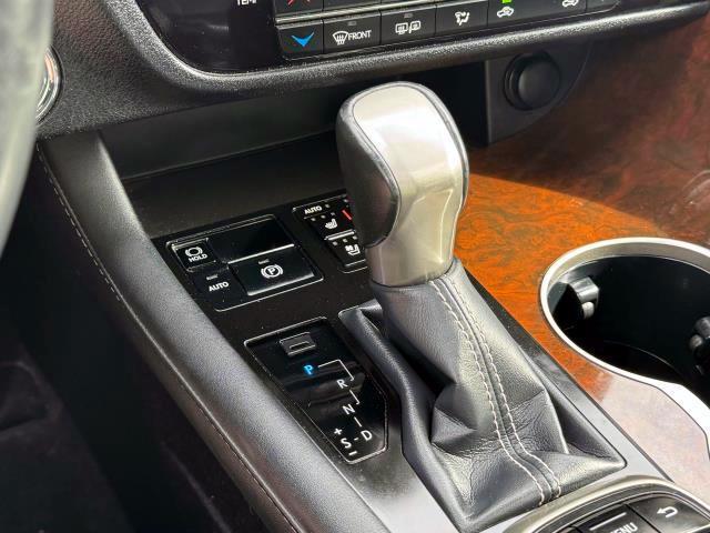 Photo of 2018 Gray Lexus RX 350