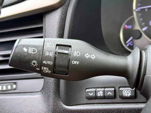 Photo of 2018 Gray Lexus RX 350