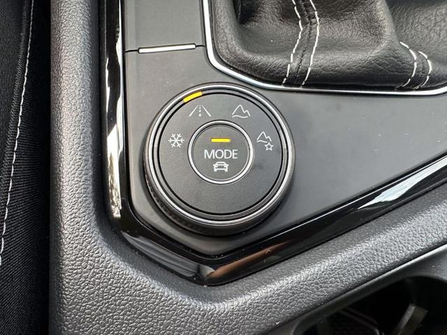 Photo of 2023 Pure Gray Volkswagen Taos