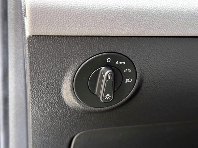 Photo of 2023 Pure Gray Volkswagen Taos