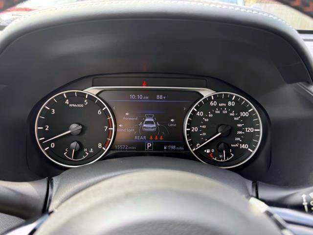 Photo of 2024 Black Nissan Altima