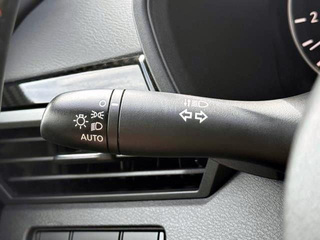 Photo of 2024 Black Nissan Altima