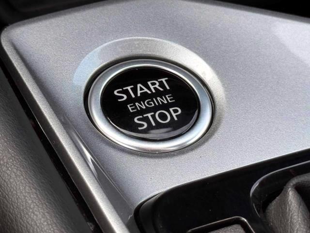 Photo of 2024 Black Nissan Altima