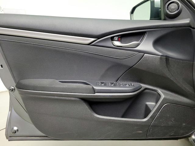 Photo of 2021 Gray Honda Civic