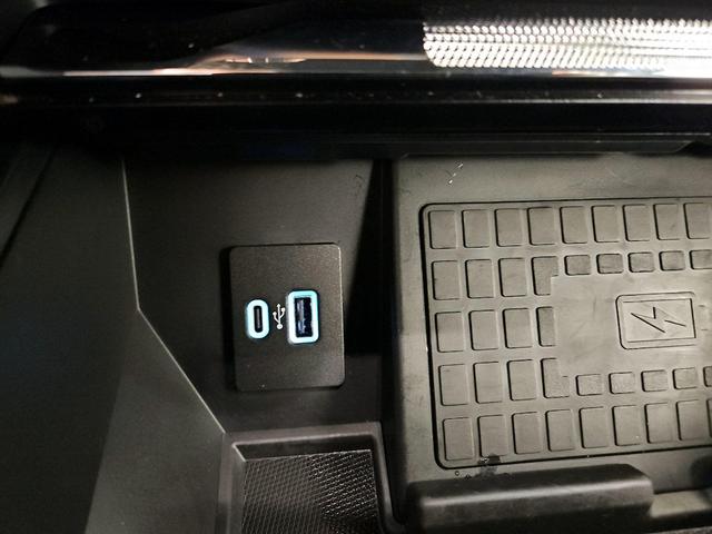 Photo of 2022 Black Ford F-150