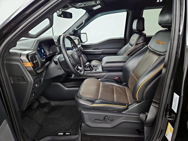 Photo of 2022 Black Ford F-150