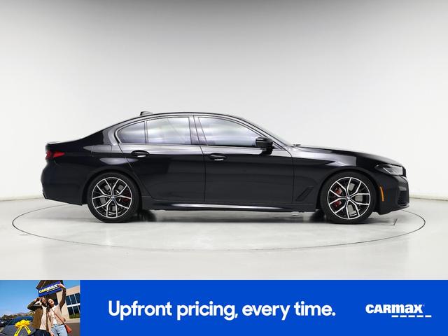 Photo of 2022 Black BMW M550