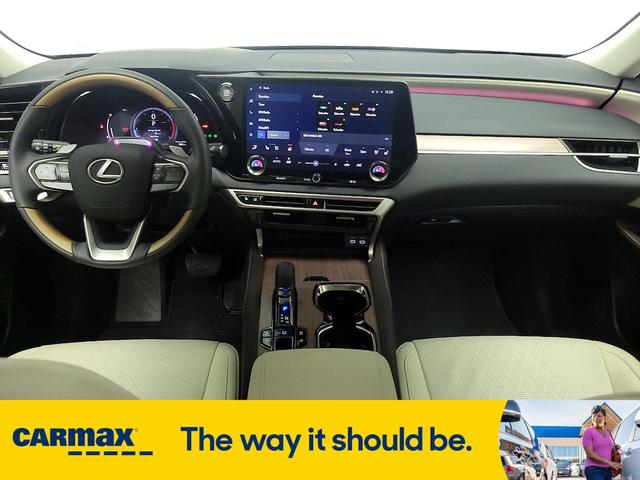 Photo of 2024 Blue Lexus RX 350