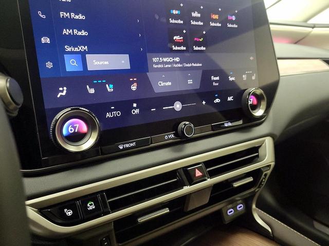 Photo of 2024 Blue Lexus RX 350