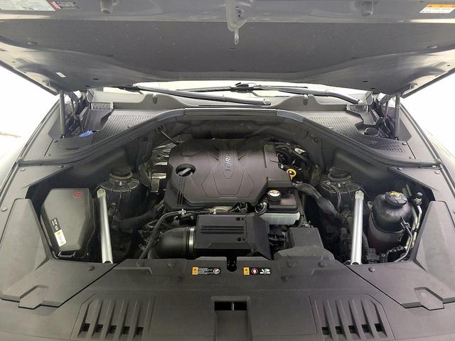 Photo of 2022 Gray Genesis GV80