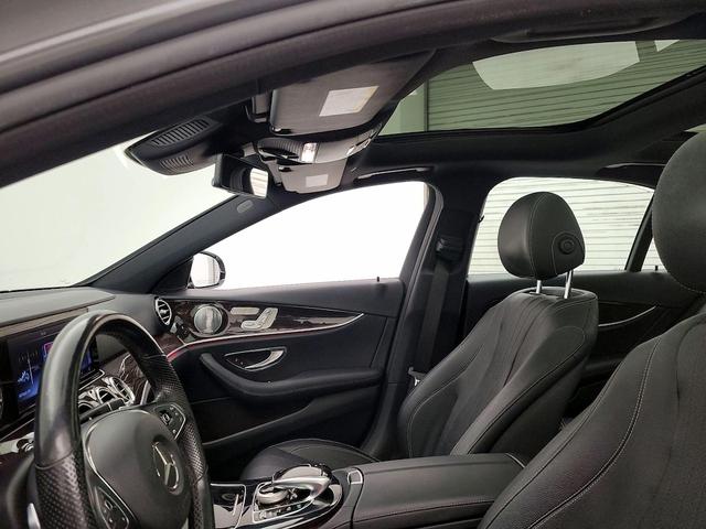 Photo of 2017 Gray Mercedes-Benz E-Class