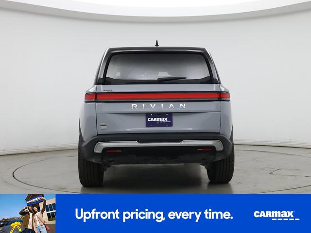 Photo of 2023 Blue Rivian R1S
