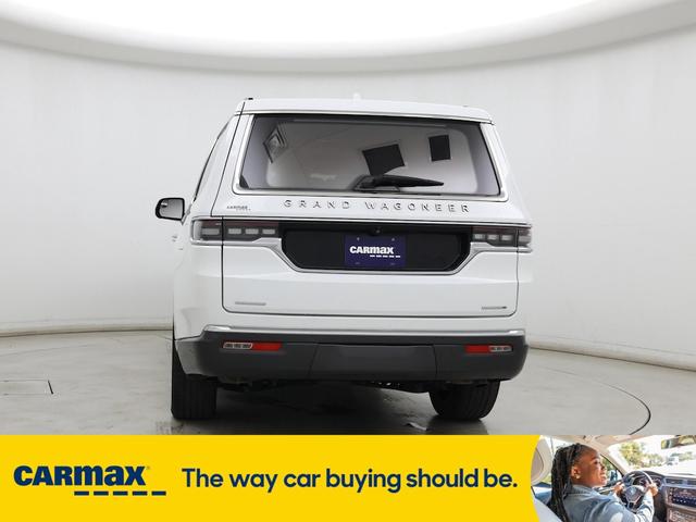 Photo of 2022 White Jeep Grand Wagoneer