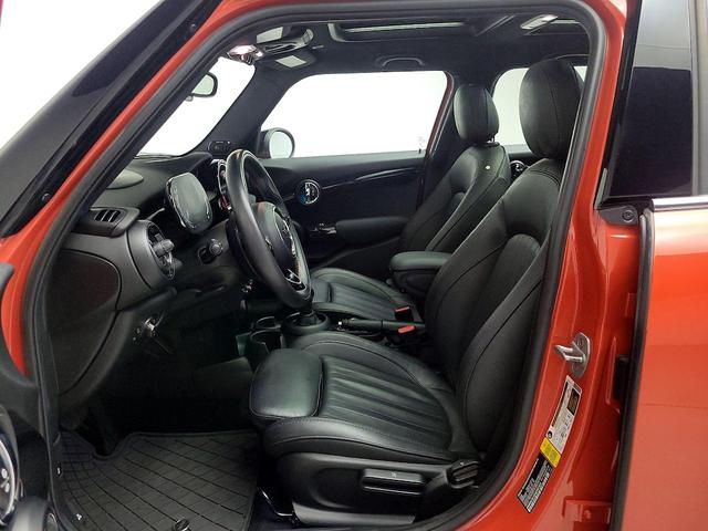 Photo of 2021 Orange MINI Hardtop