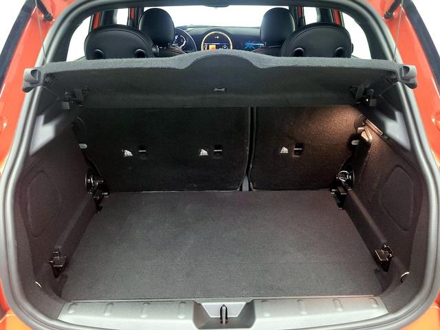 Photo of 2021 Orange MINI Hardtop