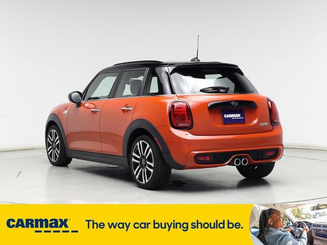Photo of 2021 Orange MINI Hardtop
