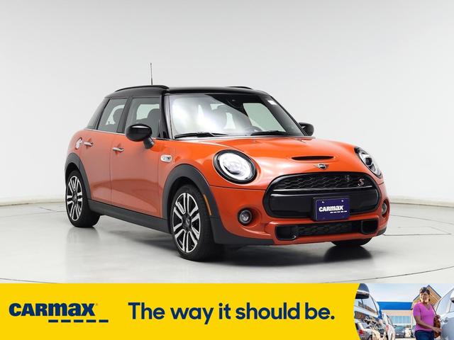 Photo of 2021 Orange MINI Hardtop