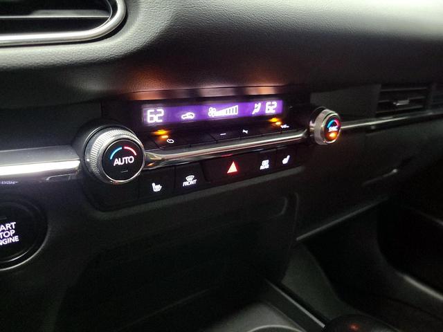Photo of 2022 Gray Mazda CX-30