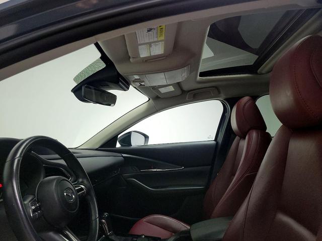 Photo of 2022 Gray Mazda CX-30