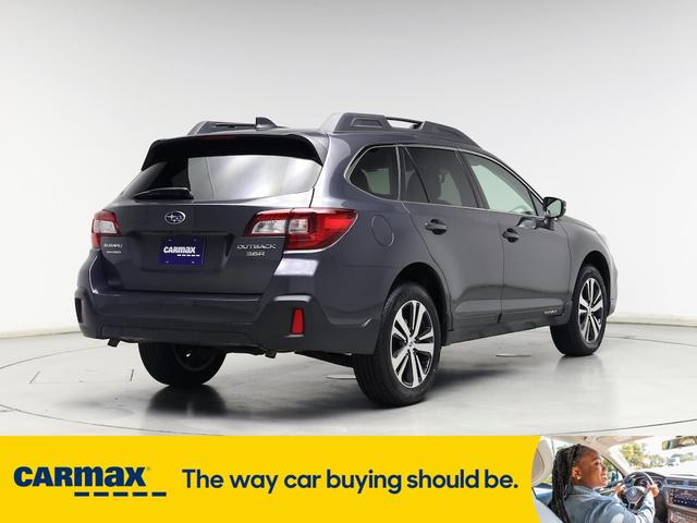 Photo of 2019 Gray Subaru Outback