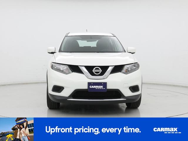 Photo of 2016 White Nissan Rogue
