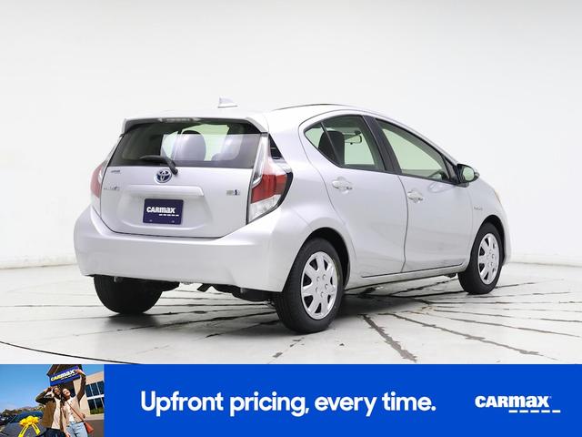 Photo of 2015 Silver Toyota Prius c