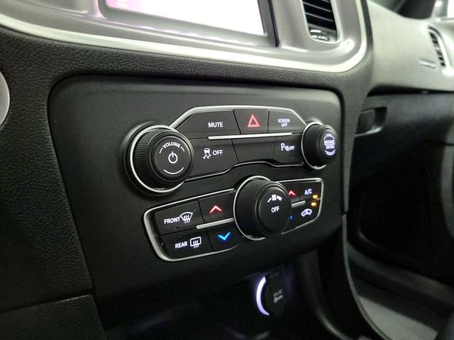 Photo of 2022 Black Dodge Charger