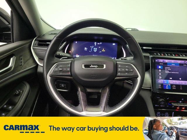 Photo of 2021 Gray Jeep Grand Cherokee L