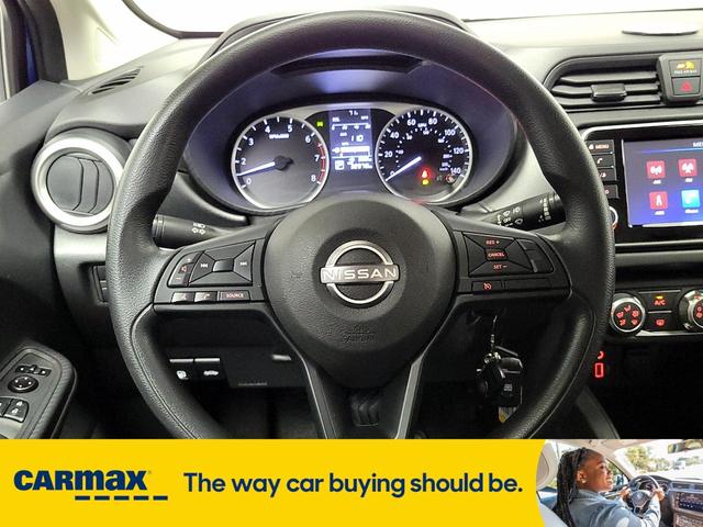 Photo of 2023 Blue Nissan Versa