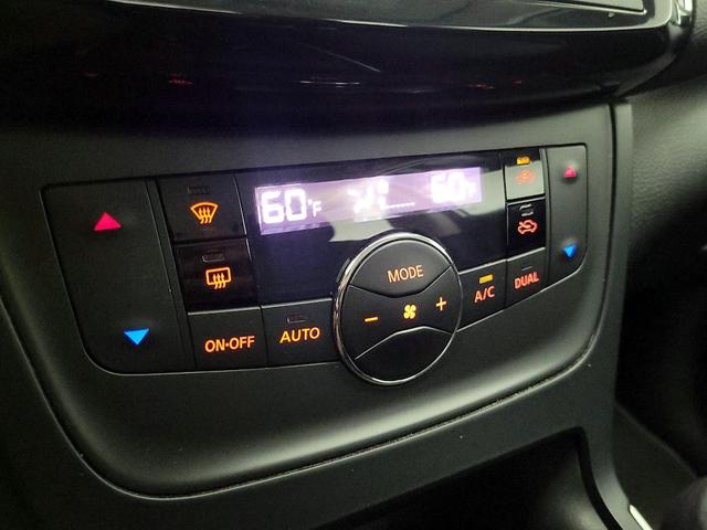 Photo of 2019 White Nissan Sentra