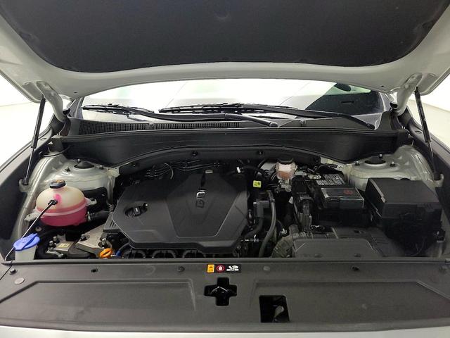 Photo of 2022 Silver Hyundai SANTA FE