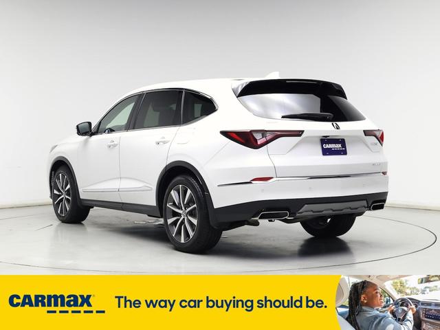 Photo of 2025 White Acura MDX
