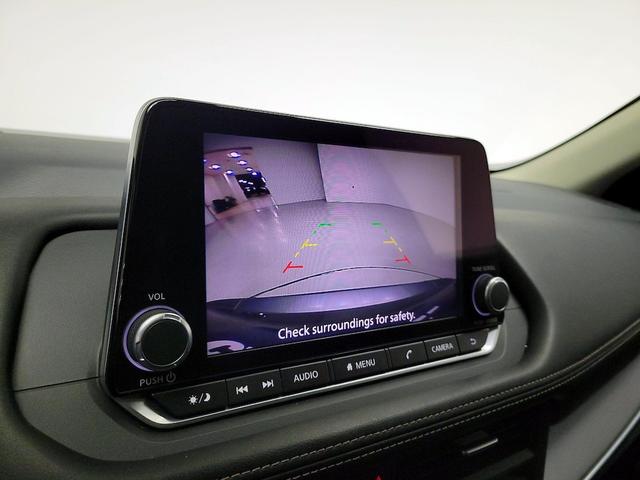 Photo of 2024 Gray Nissan Rogue