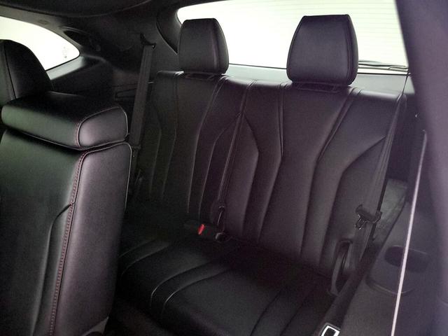 Photo of 2023 Gray Acura MDX